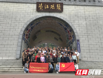 邵阳市疾控中心开展“情系老同志，重阳话初心”主题活动
