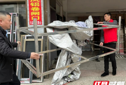 邵东市简家陇镇开展迎新春环境集中整治行动