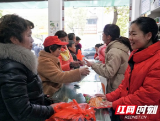 新邵县：春耕备耕忙 农资购销旺
