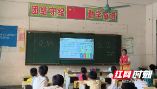 “手牵手，心连心”志愿服务队：绿色环保树新风，垃圾分类我先行