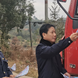 临武县治超办:“宪”在开始,与法同行
