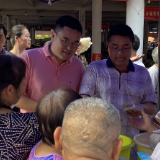 摆摊卖垃圾？北湖区华塘镇开展垃圾分类宣传活动