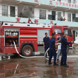 永兴：关爱农村留守儿童 消防员进村“开课”