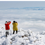 临武县通天山春雪云雾美如画