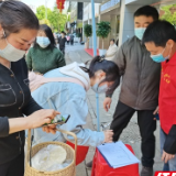 北湖区燕泉街道：文明祭祀树新风 别样清明一样情