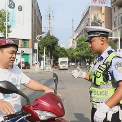 高温下的坚守丨安仁交警：用汗水诠释责任 守护一方畅通