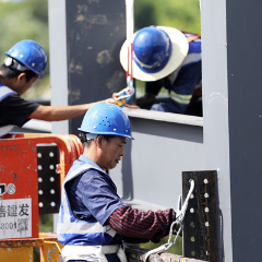 资兴：战高温抢进度 项目建设“加速度”