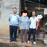 民警、“一村一辅警”和“宝庆大叔”联动成功搜救被困山中老人