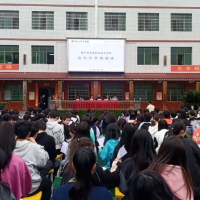 隆回县公安局荷香桥派出所进学校进社区多方位开展反电诈宣传