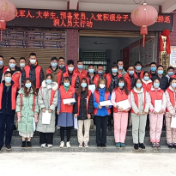 洞口县竹市镇： 新春在岗 众志成城 全面排查 不落一人