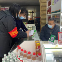 新邵县税务局志愿者开展“敲门行动”助力疫情防控工作