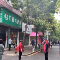 邵阳市新华书店志愿者充分发挥党员先锋模范作用