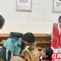 邵阳市妇幼保健院开展入园校访儿童康复指导