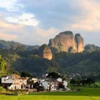 湖南新宁：瑶乡高山结“金桃”  生态果香铺富路