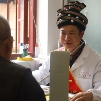 全国人大代表杨进军宣讲两会精神：打通基层医疗服务“最后一公里”