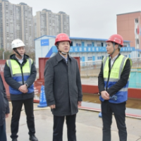 严华调研省市重点项目建设情况