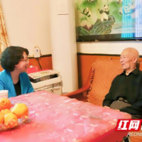 程蓓走访看望正厅级老领导老同志:坚持一张蓝图绘到底 奋力建设现代化新邵阳