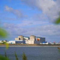 中广核广西防城港核电站3号机组首次并网发电