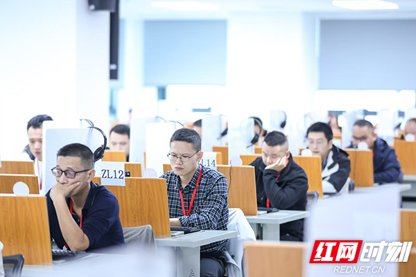 4305ec4e5f5d83985b5656120f39ce80.jpg 4305ec4e5f5d83985b5656120f39ce80.jpg