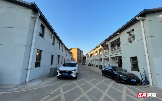 泉塘小区对比图2.jpg 泉塘小区对比图2.jpg