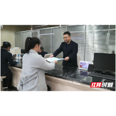 一枚印章管审批 对企服务再提速 望城经开区相对集中行政许可权改革正式启动