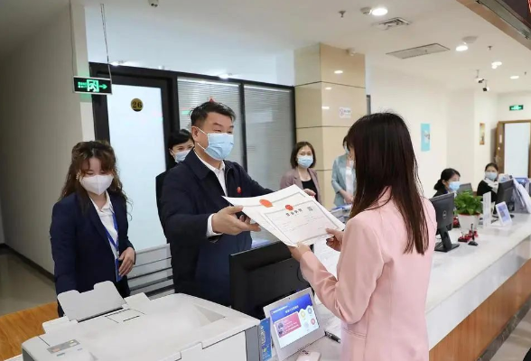 不到10分钟！湘潭经开区优化政务服务这么干！