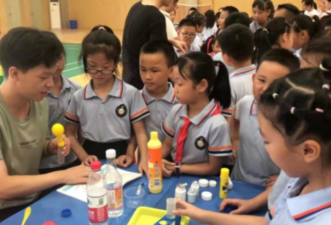 九华和平科大小学又获科技创新成果奖项！