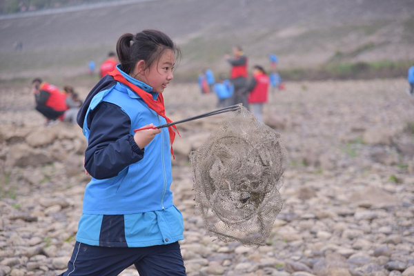 辰溪启动青少年志愿服务实践育人行动2.png