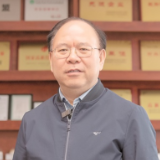 植物提取 点绿成金——张家界久瑞生物科技有限公司董事长赵国锋返乡兴业故事