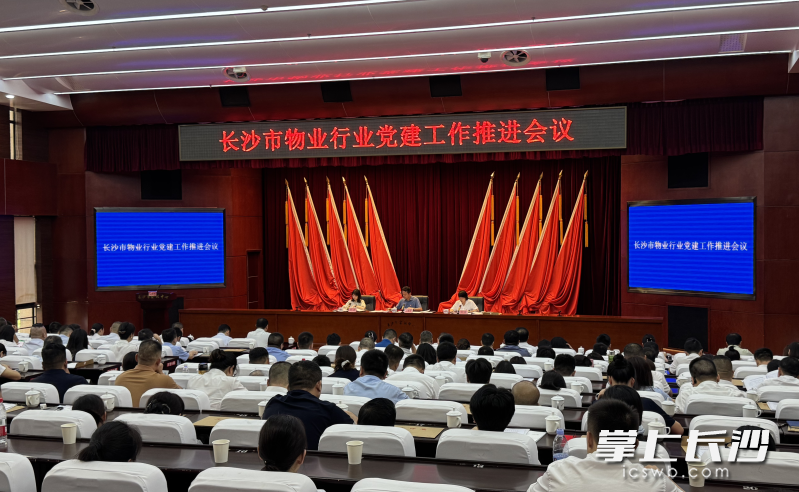 b90b52cb9f82c1510a5921e1d1f33d94.png b90b52cb9f82c1510a5921e1d1f33d94.png