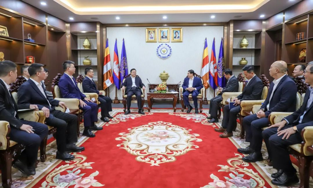 Cai Dianwei visits Cambodia’s Ministry of Labor and Vocational Training
