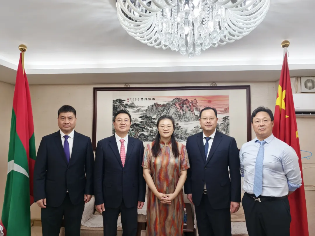 Cai Dianwei visits the Maldives for business cooperation