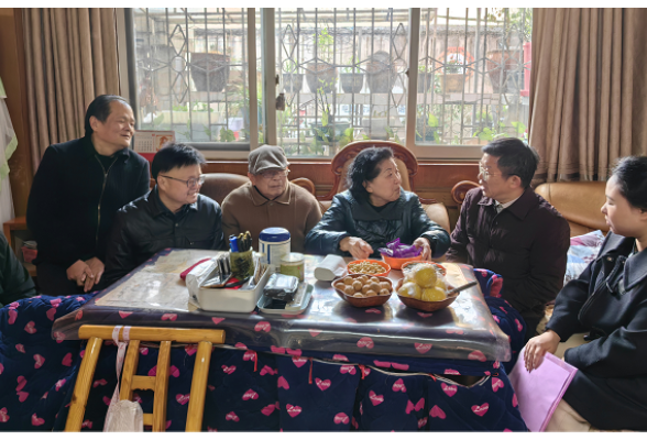 张家界：红色基因薪火传 五维关爱暖侨心