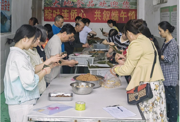 永州江华：粽叶连侨心 共叙端午情