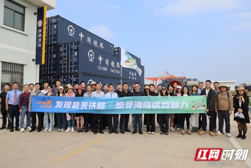 a205aa21f6615551b7e8a9027b768bfe.jpg a205aa21f6615551b7e8a9027b768bfe.jpg