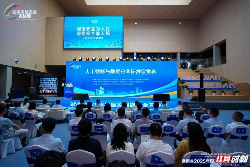 GUA01662-opq3968483033.jpg