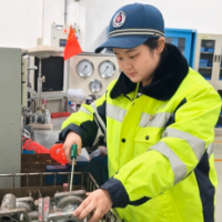 春运守护者｜罗恒奕：在毫米尺度上守护团圆路