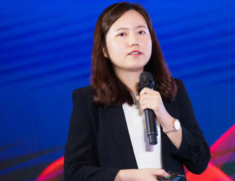 创新者说｜刘焱萍：数智化浪潮中的“微笑工程师”