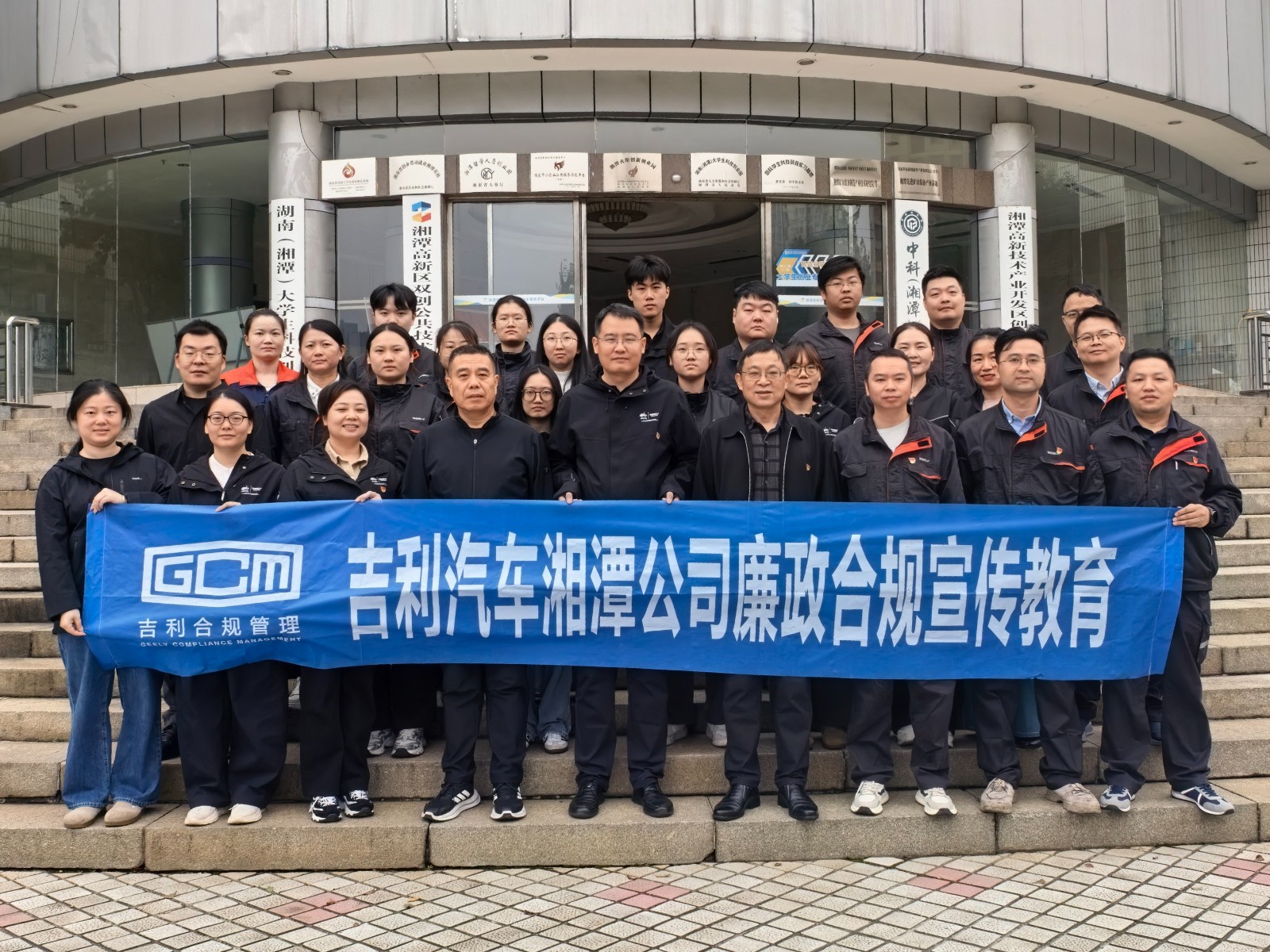 96ab3570-0d39-4995-8032-056ff5defd6c.jpg 96ab3570-0d39-4995-8032-056ff5defd6c.jpg