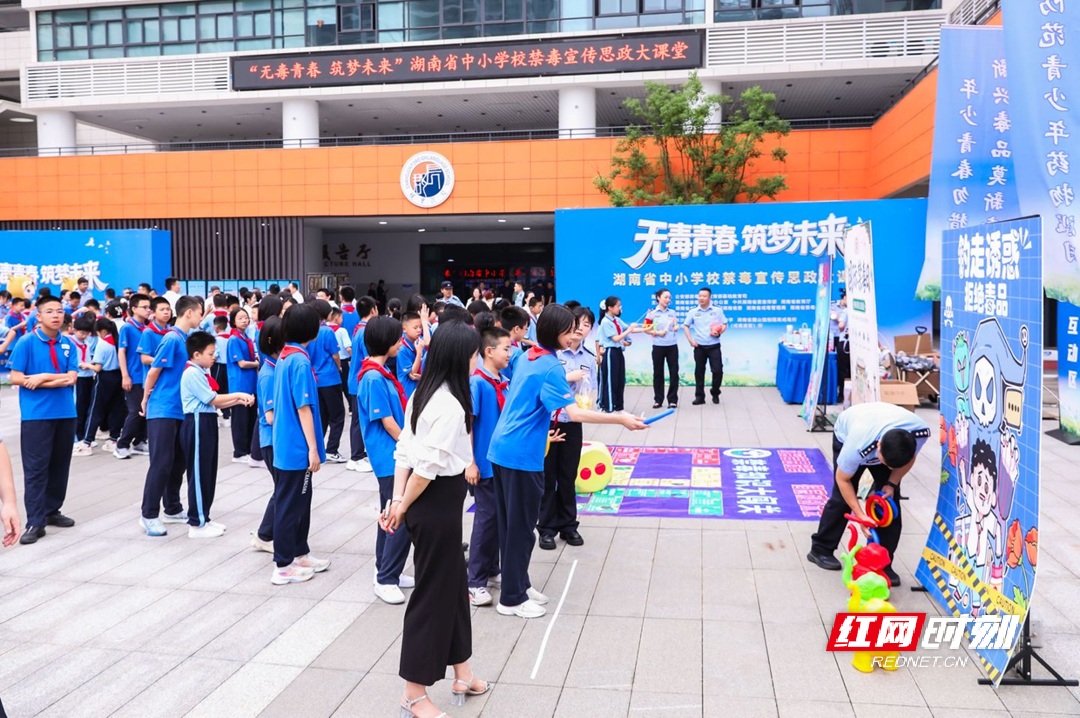 8412fe75eg202c85c86048e462edc5d3.jpg