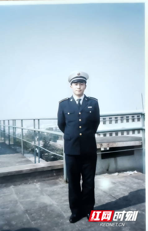 图片4.png 图片4.png