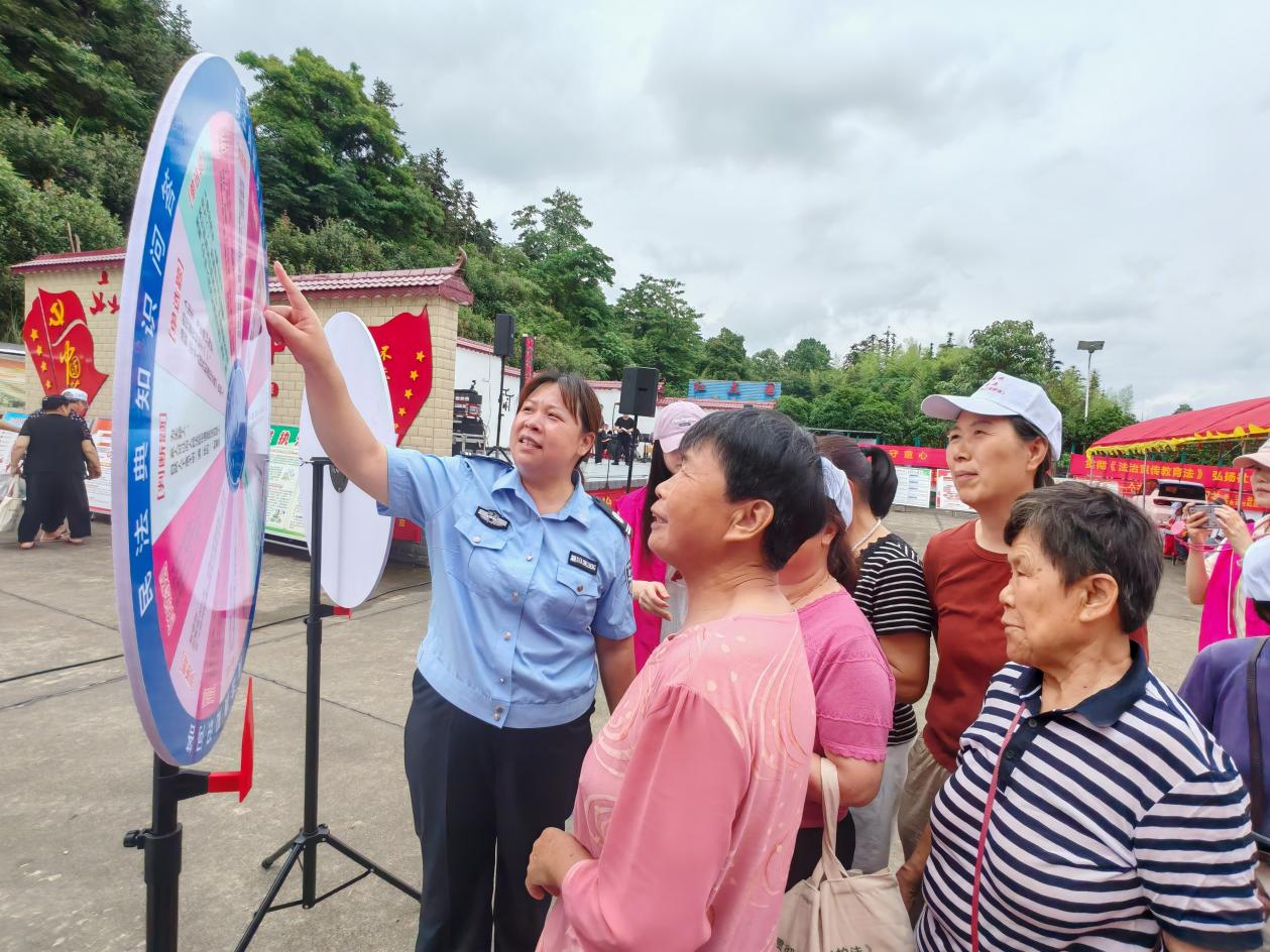 趣味互动赋能,学法热情 “高” 起来.png 趣味互动赋能,学法热情 “高” 起来.png