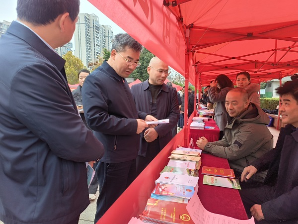 微信图片_20251205112645_168_140.jpg 微信图片_20251205112645_168_140.jpg