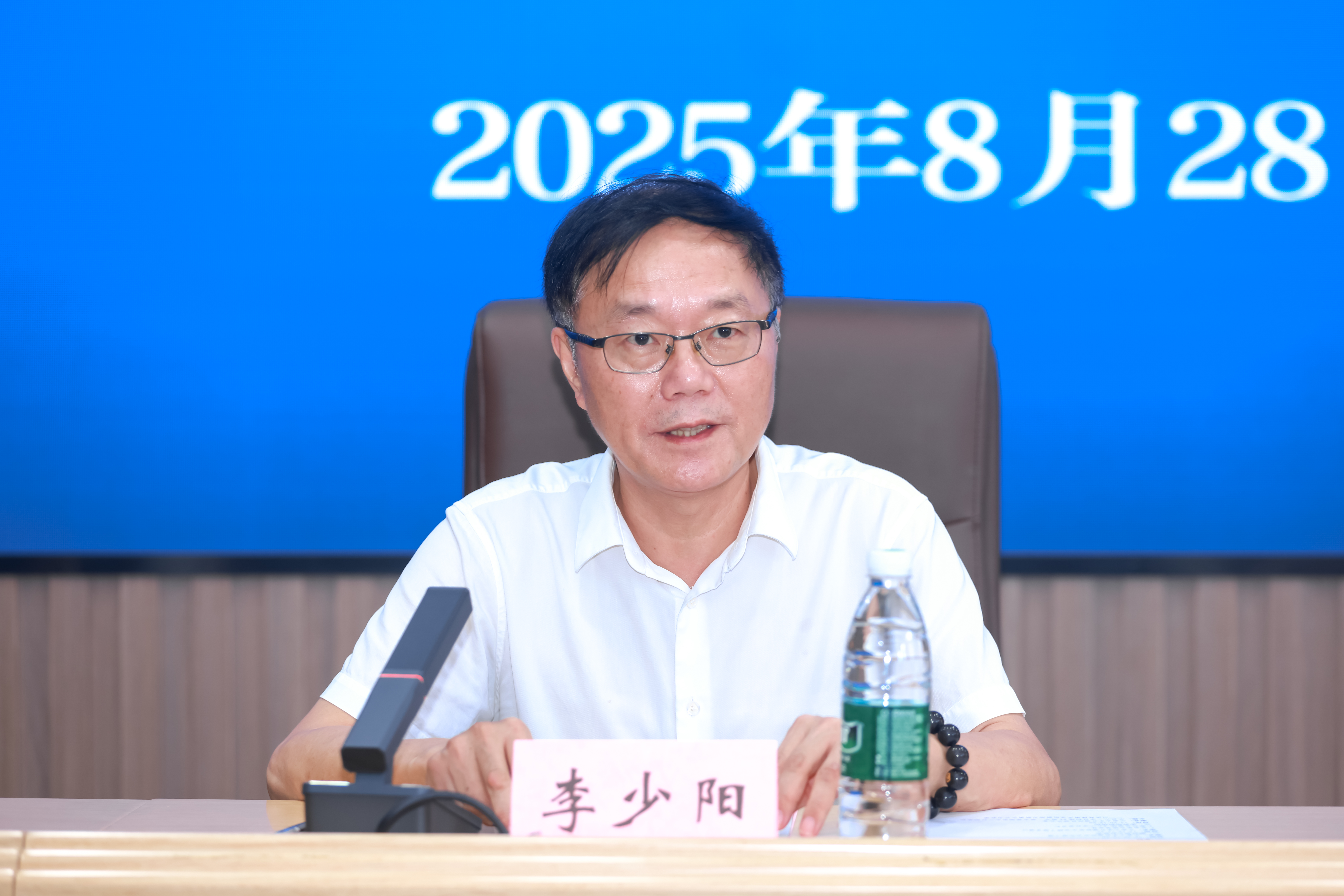 图片2.JPG