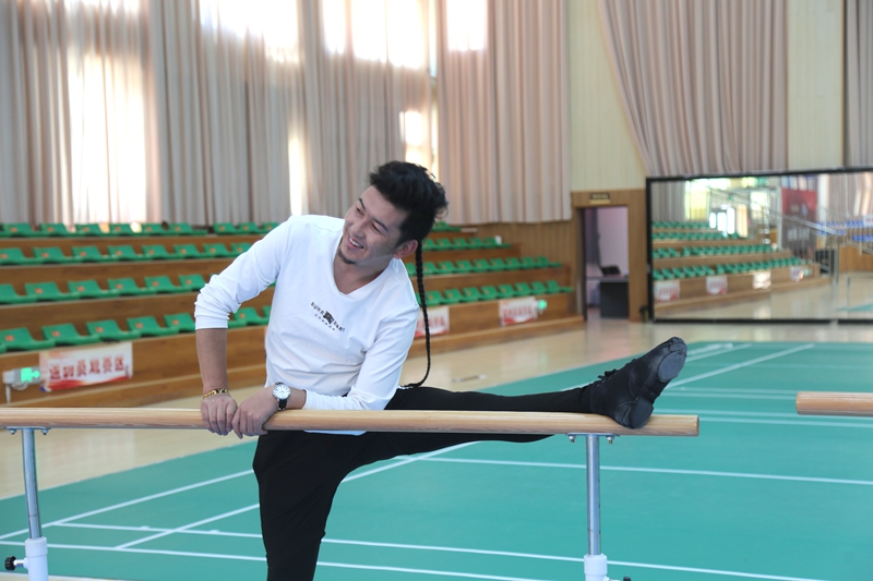 艺术团2_副本.jpg 艺术团2_副本.jpg