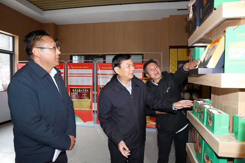 3_副本.jpg 3_副本.jpg