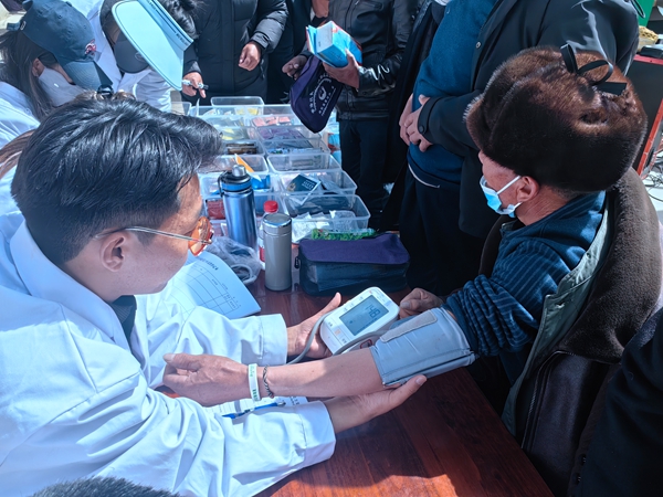 图为健康义诊_副本.jpg