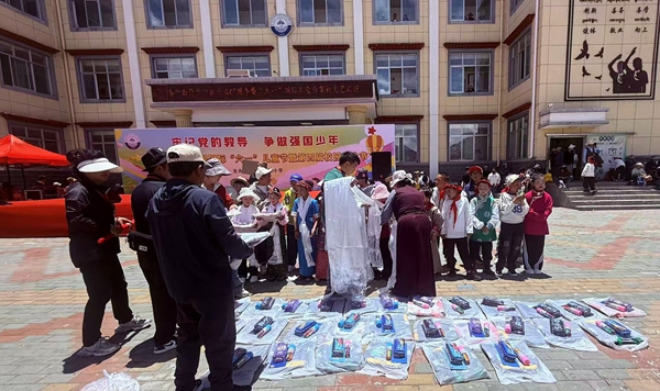 微信图片_20250530174423_副本.jpg