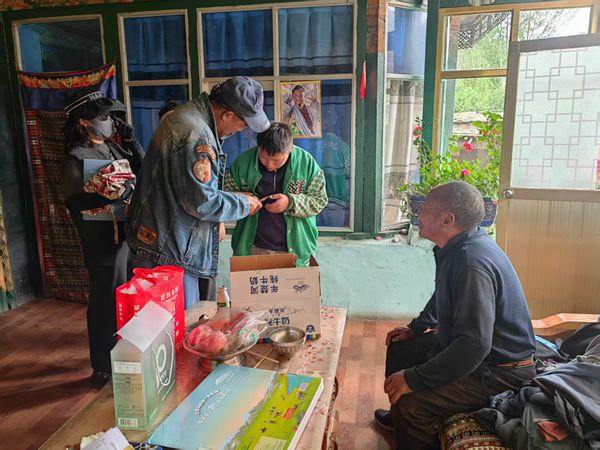 微信图片_20250601204258_副本.jpg
