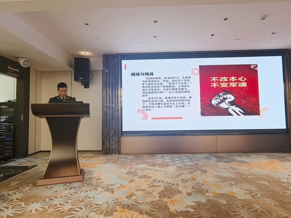 来自扎囊县的退役军人久米仁增在展示创业成果_副本.jpg